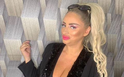 Sanziana Buruiană A Născut Primele Imagini Cu Cea De A Doua Fetiță A Vedetei Are Fața Lui Zuluf Cand Era Mic Galerie Foto Galerie Foto Stiri Vedete Si Evenimente Viva Ro