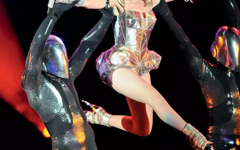 LEGENDE: Kylie Minogue, bomba sexy la 45 de ani