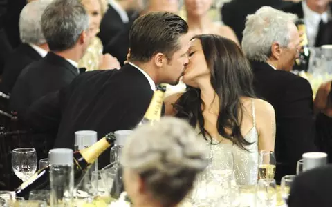 [FOTO] Cele mai frumoase saruturi ale celebritatilor de la Hollywood