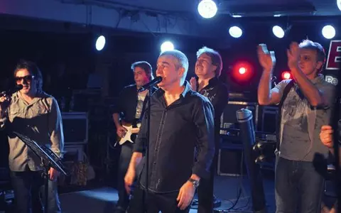 HOLOGRAF a revenit oficial pe scenă cu un concert incendiar   