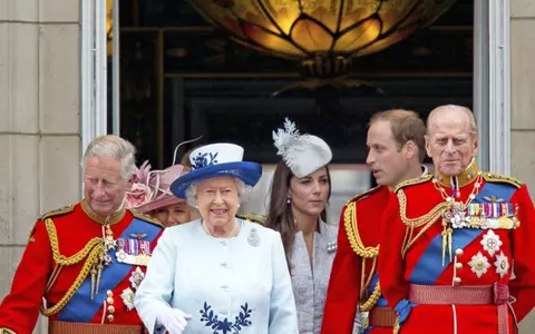 Paradă la Londra în onoarea Reginei 