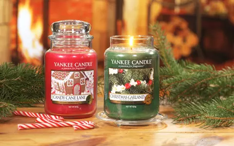 Lumânările Yankee Candle au arome de sărbătoare