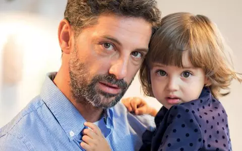 Andi Vasluianu – Cum se lasă un actor de burlăcie