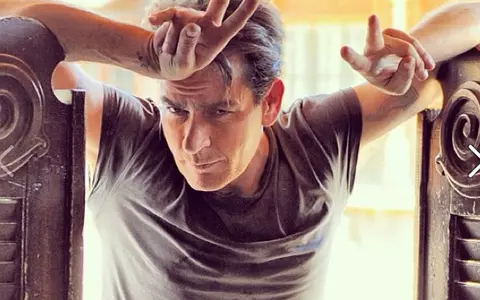 Charlie Sheen a confirmat că este seropozitiv