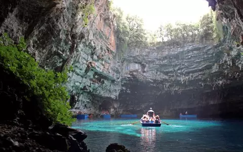 (P) Trei motive să vizitezi în vacanța de vară, Kefalonia