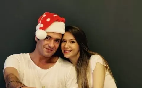 Adela Popescu este însărcinată!