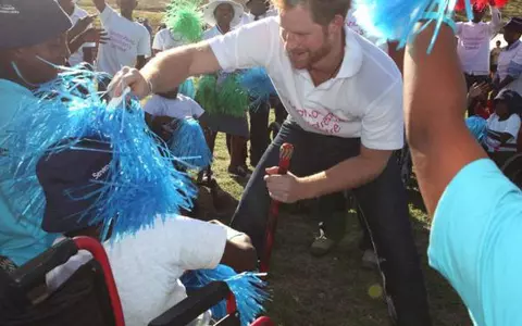 Prinţul Harry şi noile lui aventuri din Africa
