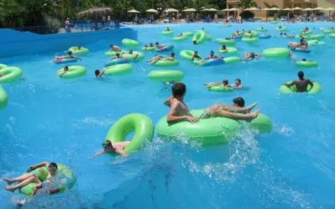 (P) Trei locuri de văzut cu cei mici, în Corfu