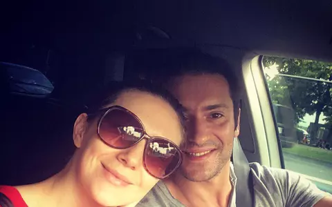 Adela Popescu şi Radu Vâlcan – O lună de când au devenit părinţi