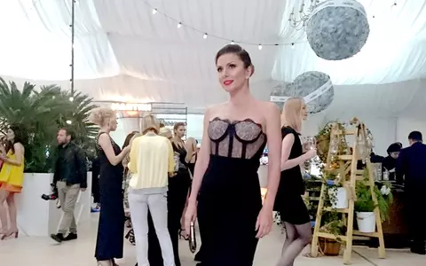 Carmen Brumă – 5 look-uri diferite realizate de hairstylistul Cristi Pascu