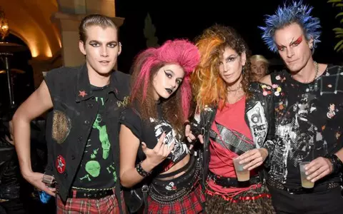 Cum s-au costumat vedetele de la Hollywood de Halloween