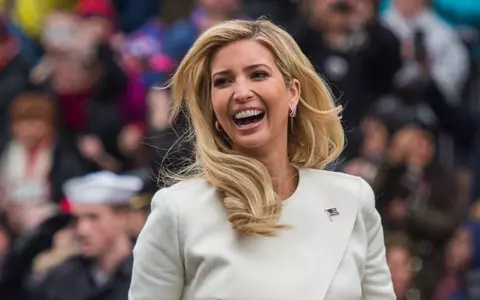 America arde și... Ivanka se piaptănă! – Gestul deranjant al fiicei lui Donald Trump