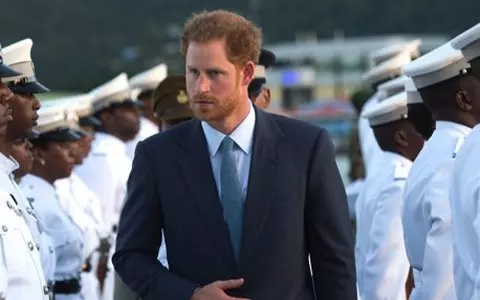 Prințul Harry are de gând să invite două dintre fostele iubite la nunta sa! Cum arată "rivalele" lui Meghan