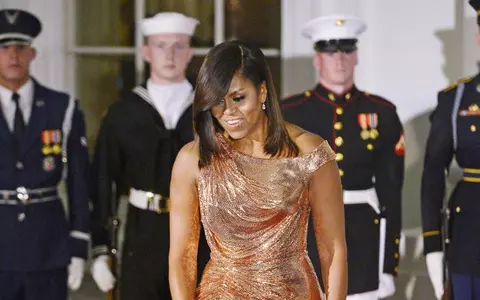 Michelle Obama la 53 de ani – Cele mai frumoase rochii purtate de Prima Doamnă