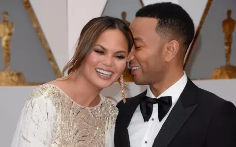 Chrissy Teigen a ațipit în timpul ceremoniei Oscar!
