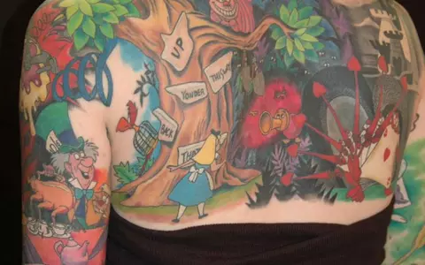 Top 10 vedete care își regretă tatuajele