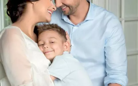 Andra şi Cătălin Măruţă îşi sărbătoresc fiul. Mesajele emoţionante ale celor doi pentru puştiul lor