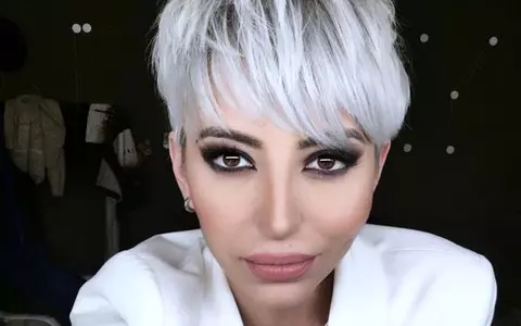 Fotografia zilei: Giulia și-a făcut cel de-al șaptelea tatuaj