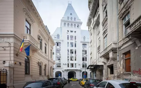Show off Romanian Design Week inspirat de UniCredit Bank
