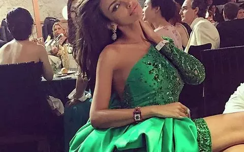 Mădălina Ghenea, apariție spectaculoasă la gala amFAR de la Cannes