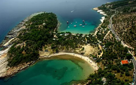 (P) Giola, cea mai spectaculoasă piscină naturală din Grecia