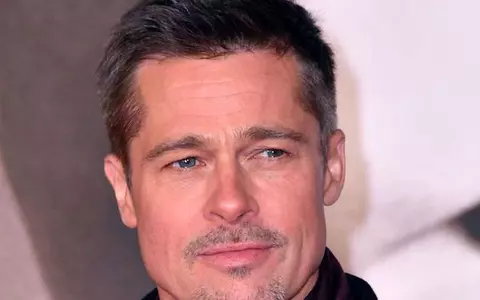 Se zvonește că Brad Pitt s-a vindecat de Angelina. Oare este Elle Macpherson următoarea Mrs. Pitt?