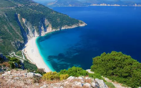 (P) Myrtos Beach, cea mai frumoasă plajă din Kefalonia