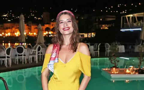 Alice Peneacă este perfectă în costum de baie. Cât de sexy a pozat soţia lui Bobby Păunescu în această vară!