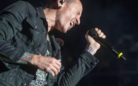 Cum arată locuința în care Chester Bennington s-a sinucis