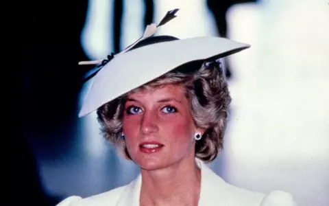 Fotografia cu Prințesa Diana care a fost dezvăluită după 20 de ani. Cum apărea pe coperta unei reviste chiar înainte să moară