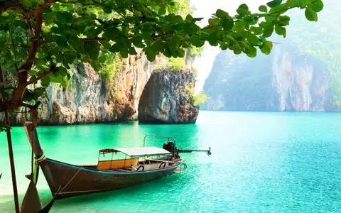 (P) Phuket – insula dragonului de stâncă