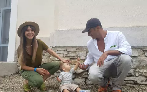 Adela Popescu și Radu Vâlcan și-au dus fiul în Transilvania