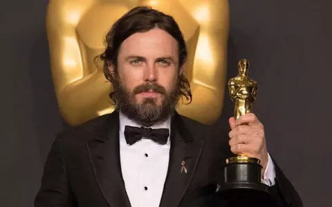 Casey Affleck și soția sa, Summer Phoenix, divorțează
