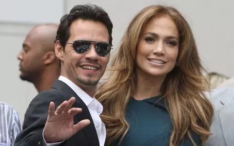Jennifer Lopez, alături de Marc Anthony după moartea mamei sale