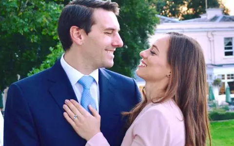 Nicolae, nepotul Regelui Mihai, şi-a anunţat logodna. Nunta va avea loc în 2018