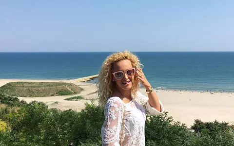 Alexia Talavutis s-a căsătorit la malul mării