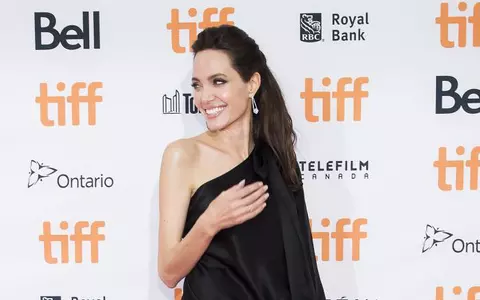 Angelina Jolie, George Clooney, Nicole Kidman – Vedetele strălucesc pe covorul roşu de la Toronto