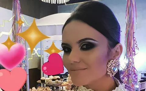Ce ascunde Cristina Şişcanu în geantă