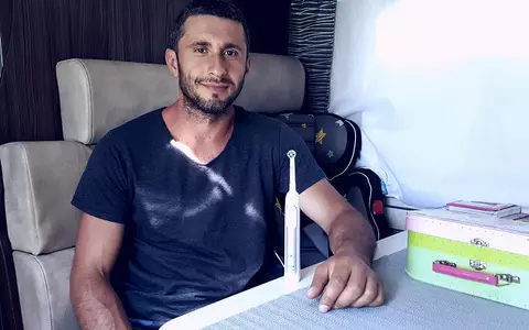 24 de întrebări neobişnuite cu Dragoş Bucur - Vezi care este principalul său defect