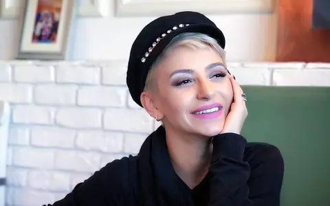 Giulia împlineşte 33 de ani! Vedeta a făcut o petrecere de zile mari