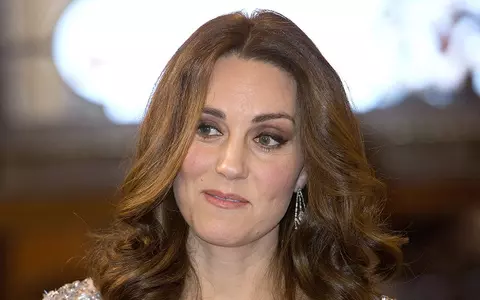 Kate Middleton, cu sarcina din ce în ce mai vizibilă! Aşa a apărut la slujba de duminică
