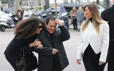 Celebrul designer Azzedine Alaïa a murit. Mesajele emoţionante transmise de vedetele internaţionale