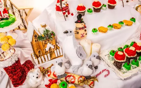 (P) Candy Bar tematic pentru Petrecerea de Crăciun a Firmei!