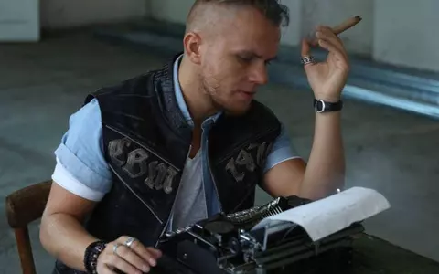 Vedetele au fost sincere! Ce au răspuns la întrebarea: ”Dacă s-ar face un film după viața ta, ce melodie ai alege pentru coloana sonoră?”
