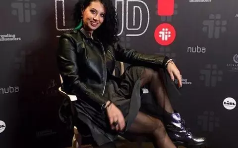 La 50 de ani, mama Antoniei a făcut schimbare totală de carieră