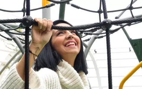 O cunoscută prezentatoare TV se desparte de tatăl copilului său! Care e motivul
