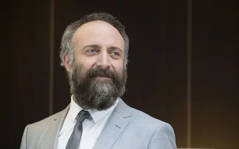 Halit Ergenç, actorul care a jucat rolul lui Suleyman, dincolo de viaţa din seriale - VIDEO