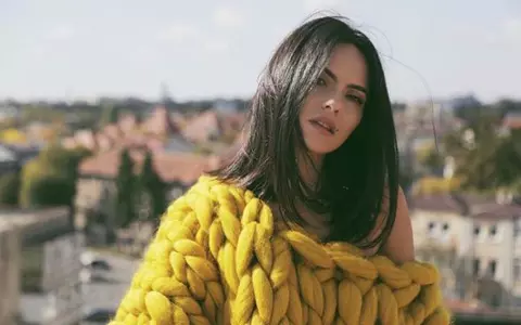 Inna, alături de Gigi Hadid pe covorul roșu, la Săptămâna Modei de la Milano!