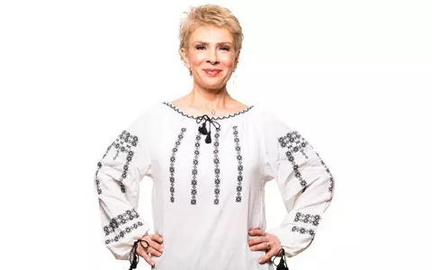 Teo Trandafir, schimbare radicală de look! Vedeta este brunetă și cu părul lung