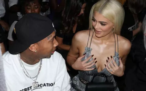 Tyga, fostul iubit al lui Kylie Jenner, vrea testul de paternitate